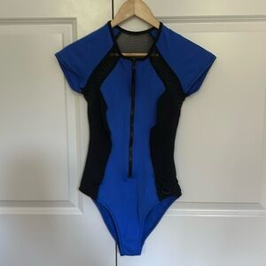 Robin Piccone, one piece swimsuit, size 4, black and blue